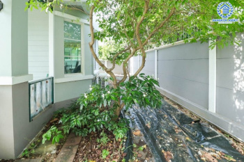 *****บ้านเดี่ยวมือสอง เมืองนนทบุรี ม.มัณฑนา ราชพฤกษ์ หลังมุม! บ้านคุณภาพจากแบรนด์ L&H เนื้อที่กว้างขวางกว่า 58.50 ตร.ว. ฟังก์ชัน 3 ห้องนอน 2 ห้องน้ำ 2 ที่จอดรถ เฟอร์นิเจอร์บิ้วท์อินแบบจัดเต็ม พร้อมลากกระเป๋าเข้าอยู่ได้ทันที บนทำเลที่เชื่อมต่อถนนกาญจนาภิเษก ถนนรัตนาธิเบศร์ ใกล้รถไฟฟ้าสายสีม่วง "สถานีบางรักน้อยท่าอิฐ" และจุดขึ้นทางด่วน "กาญจนาภิเษก" จองเลย!